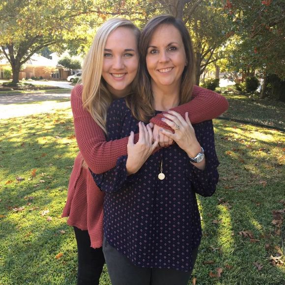 Meet your Posher, Kelly - Picture 1 of 1